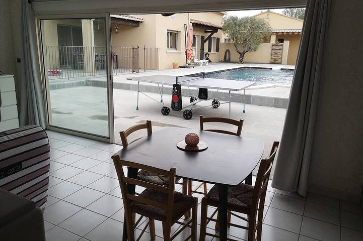 Gîte pour 4 personnes, avec piscine à Entraigues-sur-la-Sorgue - 4
