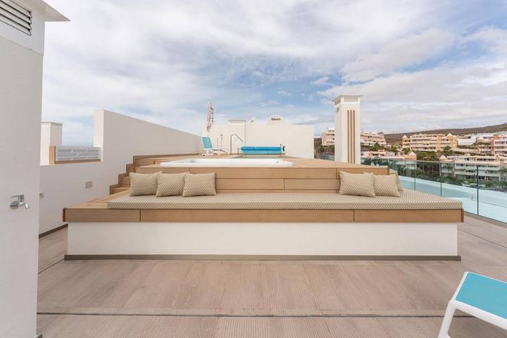 Gîte pour 4 personnes, avec piscine et terrasse dans La Caleta - 4