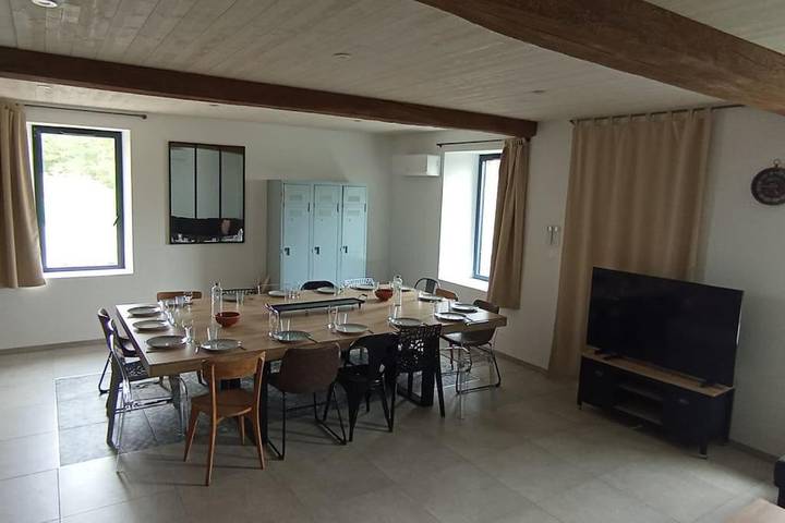 Maison de vacances pour 24 personnes, avec jardin