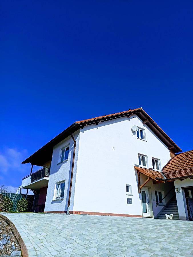 Gîte pour 4 personnes, avec vue et jardin à Bonndorf im Schwarzwald
