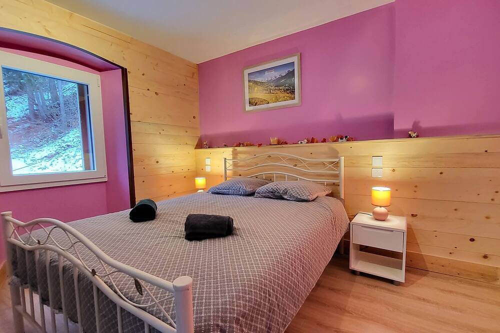 Ganze Wohnung, Comfortable 6-person apartment in Glières-Val-de-Borne, Region Bonneville
