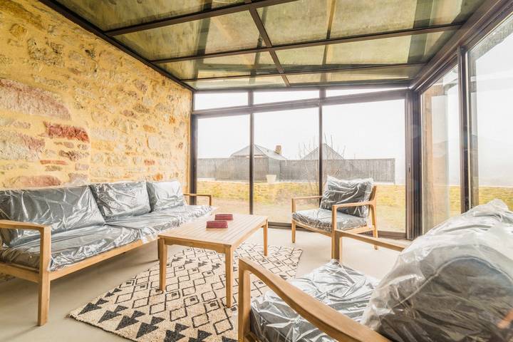 Location de vacances pour 8 personnes, avec jardin dans La Feuillade