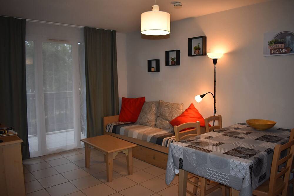 Appartement entier, Agreable appartement 4/6 personnes avec piscines, tennis proche de la plage in Ondres, Côte d’Argent