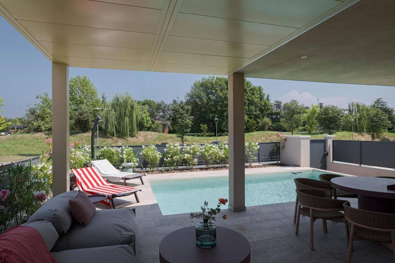 Villa Davi Villa with Private Pool in Sirmione Lake Garda in Sirmione, Prealpi Gardesane