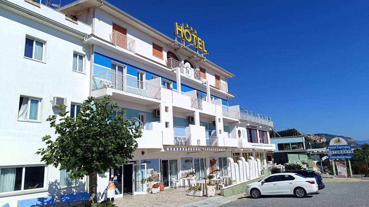 Hotel La Carruba in Cetraro, Costa Tirrenica Calabria