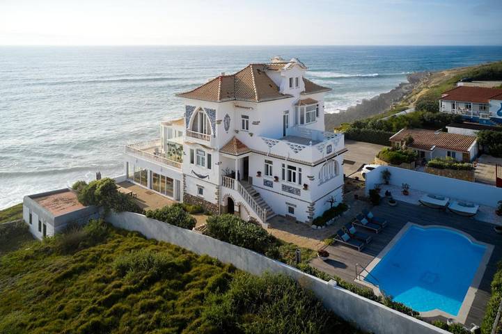 Casa de férias para 2 pessoas, com jardim e vista e ainda piscina em Praia das Maçãs
