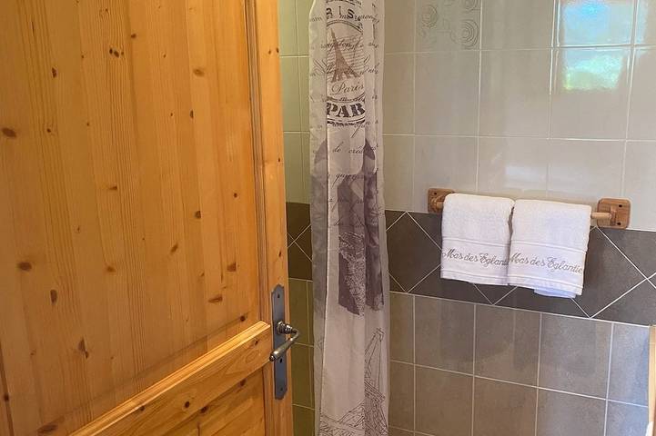 Gîte pour 2 personnes, avec jardin et piscine à Propiac - 3