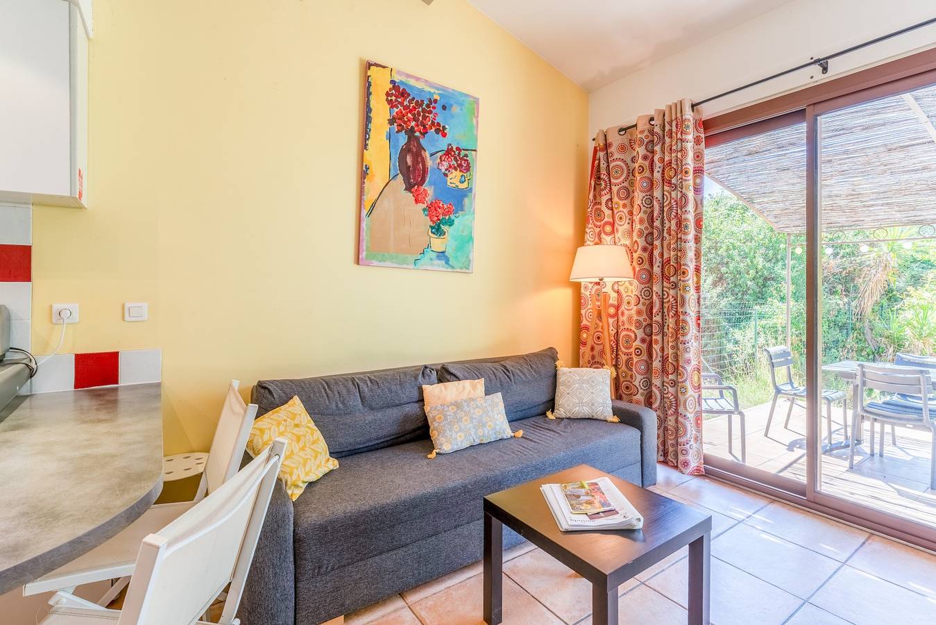 Villa 'Gite De Camp Chéri' with Shared Pool, Wi-Fi and Air Conditioning in Sommières, Mediterranean Coast (France)