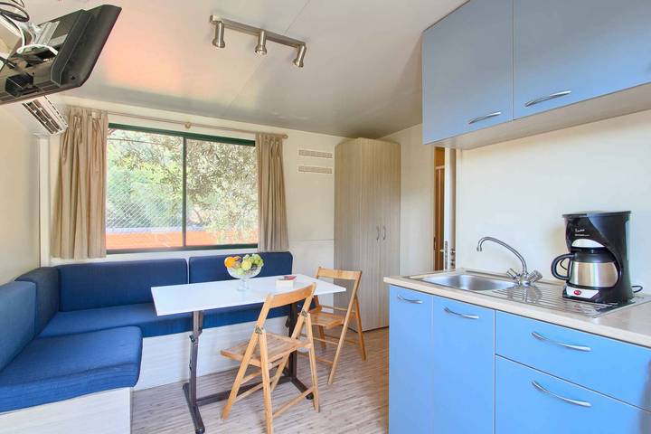 Mobil home pour 4 personnes, animaux acceptés - 1