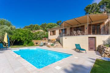 Maison de vacances « Villa La Couaste Profitez De La Vie » avec piscine privée, Wi-Fi et climatisation