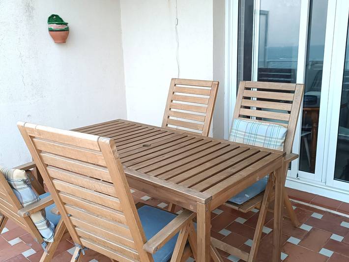 Apartamento entero, Apartamento familiar en Pineda de Mar, 3 habitaciones, 6 pers, terraza con vista al mar in Pineda de Mar, Costa del Maresme