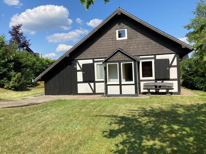 Ferienhaus für 6 Personen, mit Ausblick und Garten in Winterberg - 4