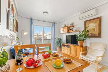 Apartment for 6 People in Orihuela, Costa Blanca, Photo 4