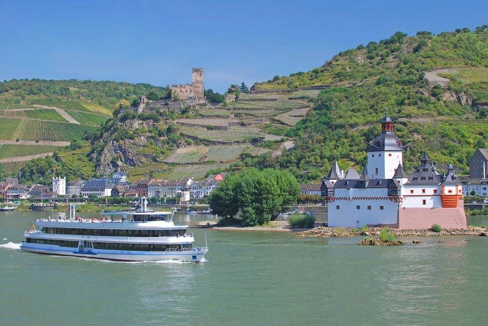 Ganze Wohnung, One-Bedroom Apartment with River View in Kamp-Bornhofen, Mittelrhein