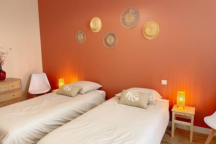 Renoviertes Ferienhaus für 6-8 Personen, mit Garten, Terrasse und Parkplatz, nahe am Zoo und Sehenswürdigkeiten in Noyers-sur-Cher, Romorantin-Lanthenay und Umgebung