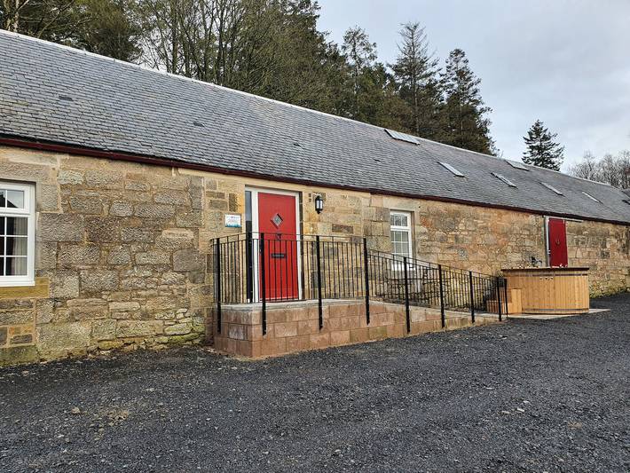 Rental for 4 people, with Hot tub and Terrace in Ayrshire