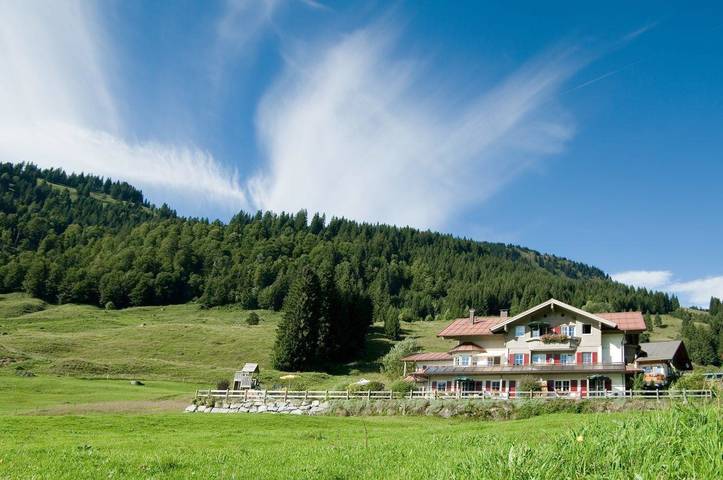 Gîte pour 2 personnes, avec sauna et jardin, adapté aux familles à Balderschwang - 3