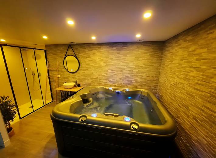 Maison de vacances pour 2 personnes, avec jacuzzi et jardin - 1