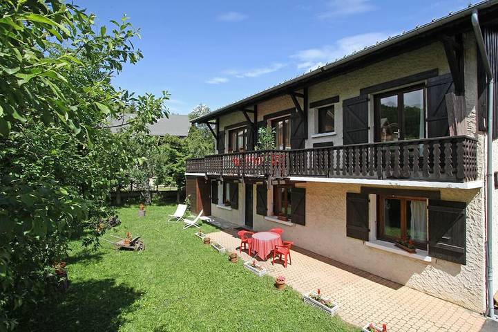 Vakantieappartement voor 6 personen, with terras and zwembad as well as tuin and whirlpool in Les Deux Alpes