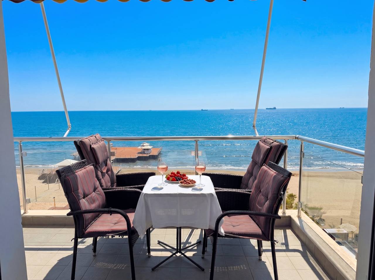 Ganze Wohnung, Ingrita Praia in Rashbull, Albanien