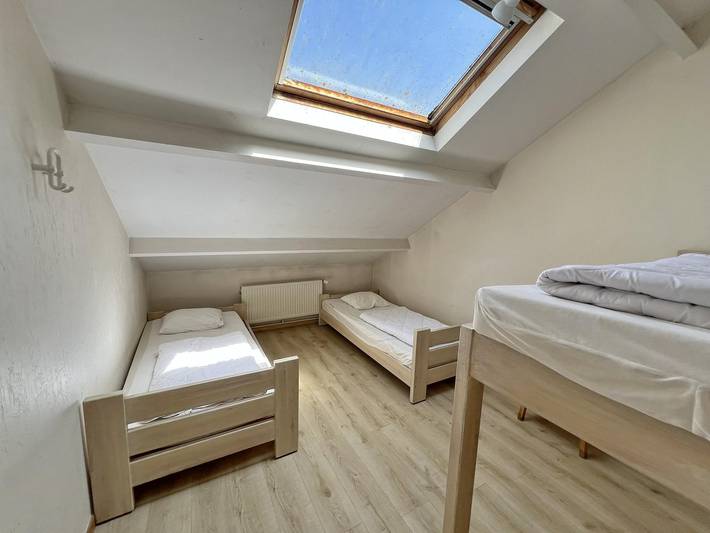 Location de vacances pour 30 personnes, avec terrasse et jardin, animaux acceptés dans Noiseux - 3