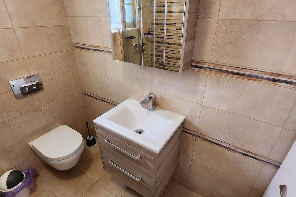 Guest House Karlobag - Villa Rose in Karlobag, Naturpark Velebit