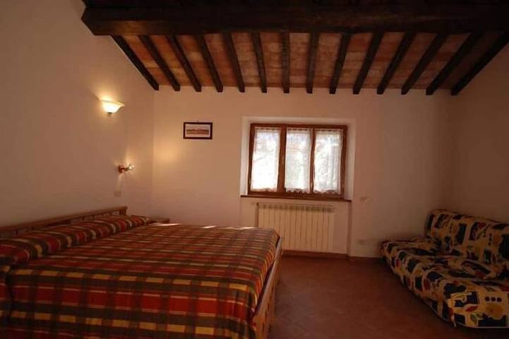 Accogliente villetta immersa in olivi secolari in Semproniano, Provincia di Grosseto