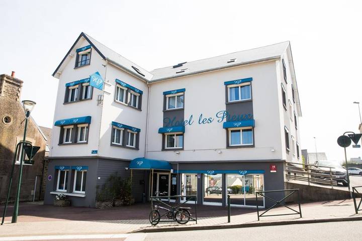 Hôtel pour 2 personnes, avec jardin à Les Pieux - 2