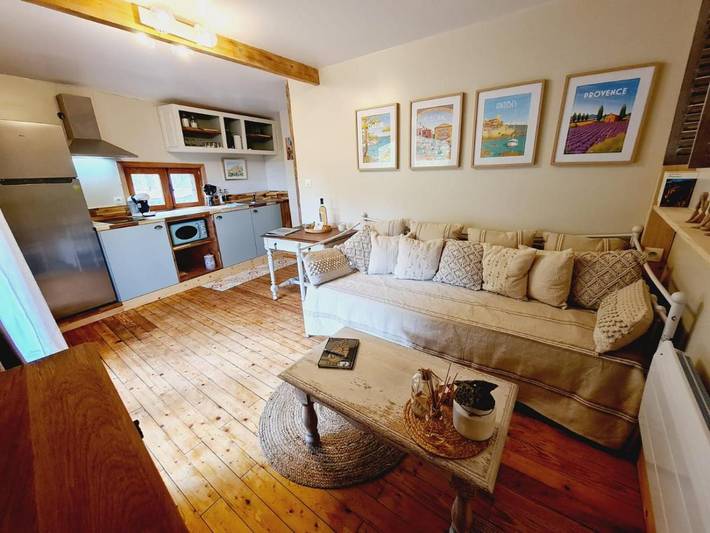 Location de vacances pour 3 personnes, avec vue et balcon à Gourdon (Provence-Alpes-Côte d'Azur) - 3