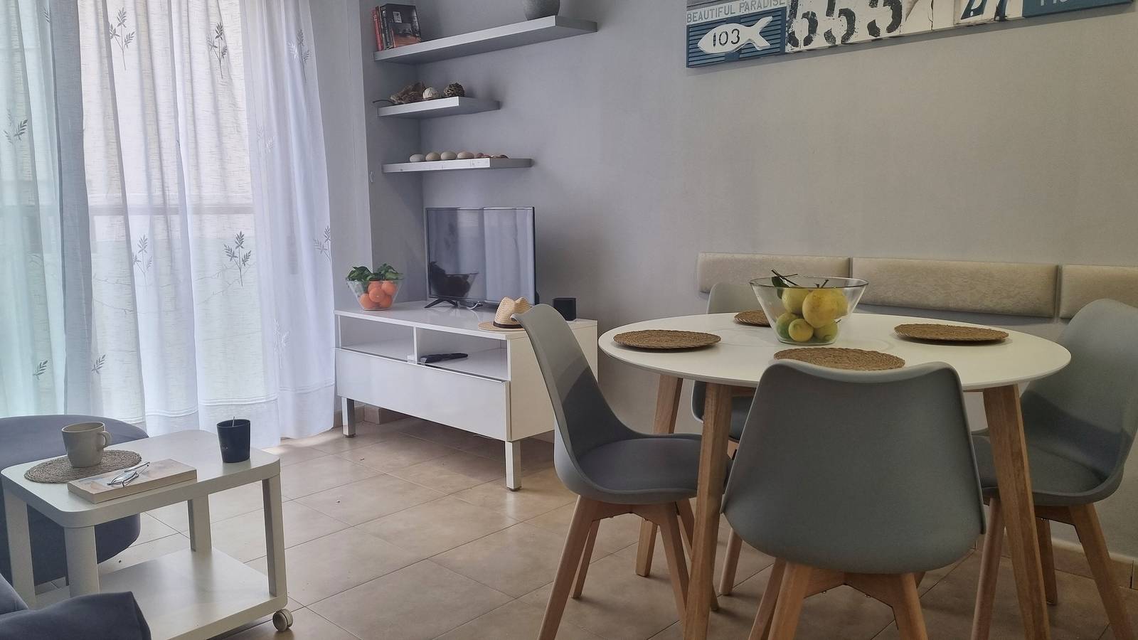 Apartamento entero, Apartamento 'La Pausa' con balcón, Wi-Fi y aire acondicionado in Playa de Gandía, Costa de Valencia