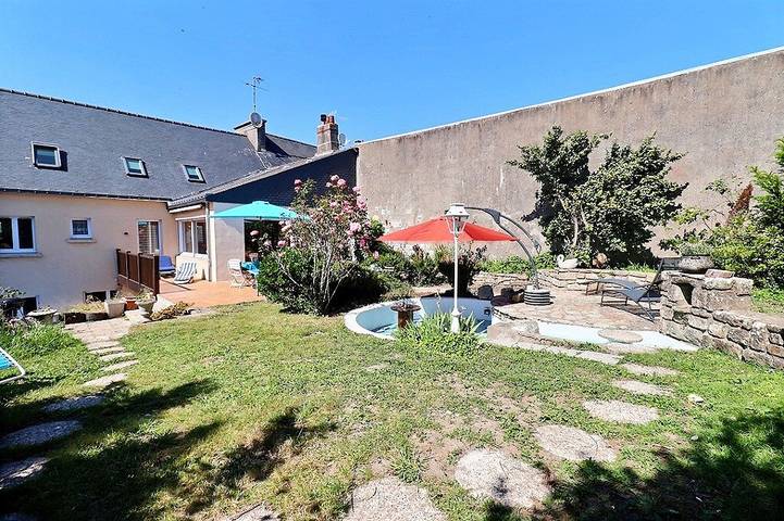 Gîte pour 14 personnes, avec terrasse et jardin à Port-Louis - 2