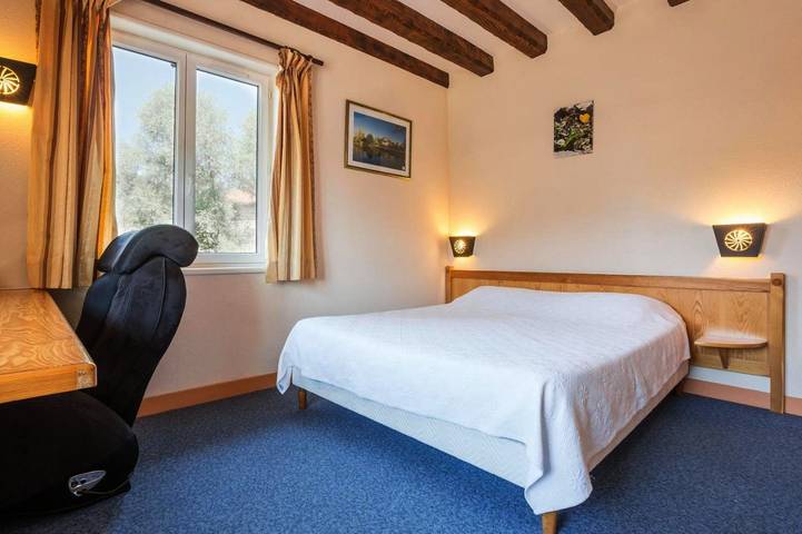 Hôtel pour 2 personnes, avec vue et jardin, animaux acceptés à Vorey - 2