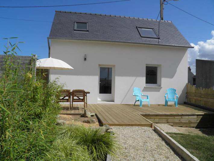 Location de vacances pour 2 personnes, avec terrasse et jardin dans Plage De Kervenni Plouguerneau - 2