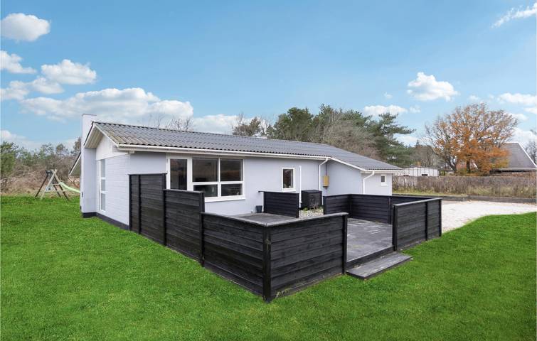 Ferienhaus für 6 Personen, mit Terrasse und Garten in Hulsig