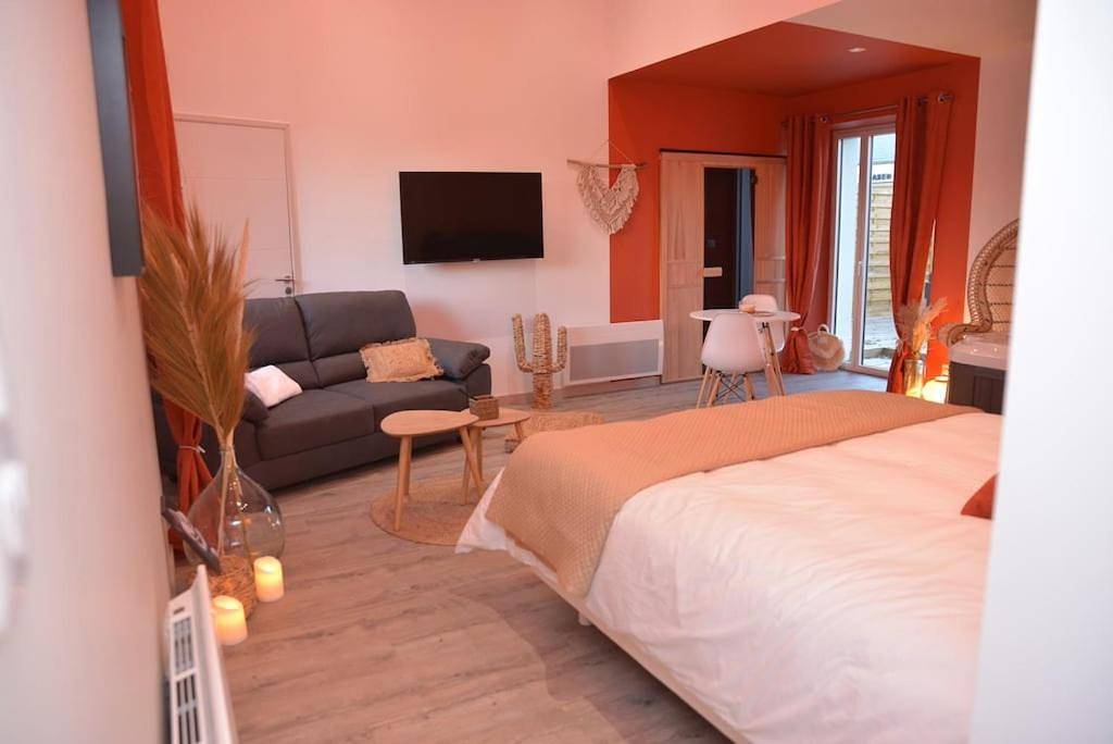 Double Room in Prinquiau, Vallée de la Loire
