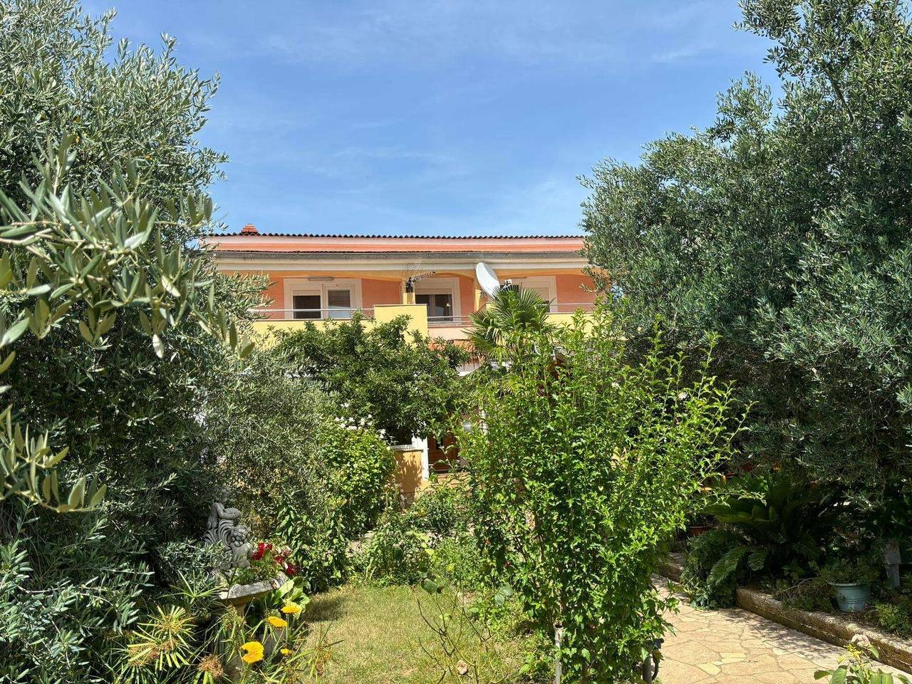 Ganze Wohnung, 1-Zimmer-Ferienwohnung mit Terrasse Vrsi - Mulo, Zadar A-23428-c in Mulo, Vrsi