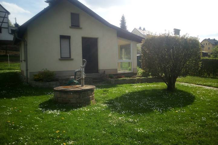 Ruhiges Ferienhaus mit Garten in Chemnitz und Umgebung