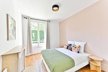 Appartement De Vacances pour 4 Personnes dans Puteaux, Hauts-de-Seine, Photo 2