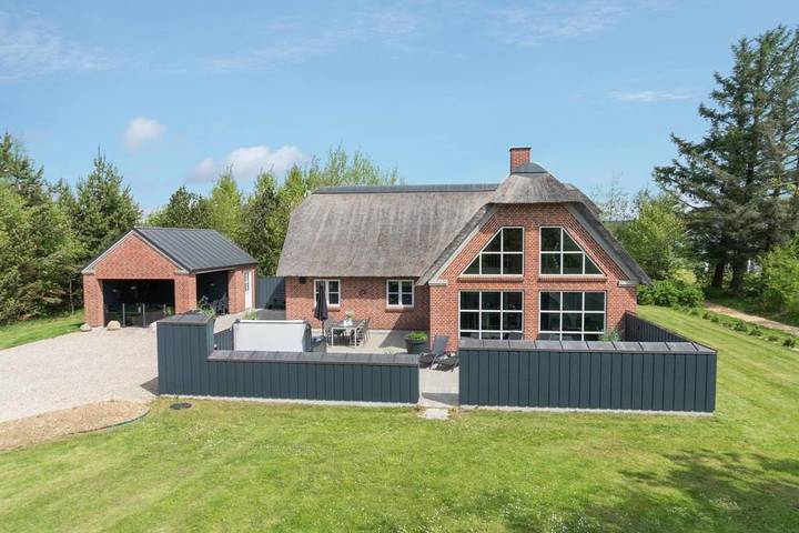 Villa für 6 Personen, mit Sauna und Whirlpool