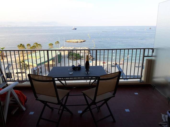 Gîte pour 4 personnes, avec terrasse et vue dans Plage de la Salis - 3