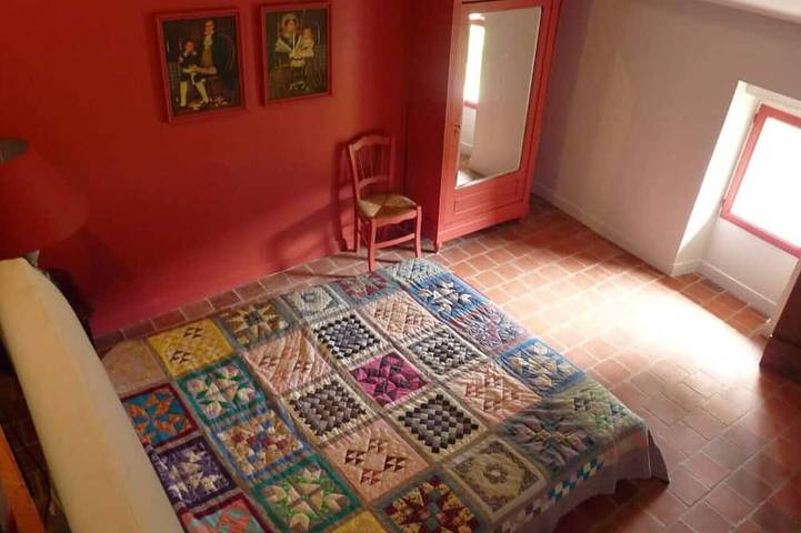 Gîte pour 4 personnes, avec sauna ainsi que piscine et terrasse à Vacqueyras - 2