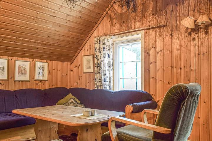 Tolles Haus in Sævareid mit Ethernet-Internet in Sævareid, Fusa