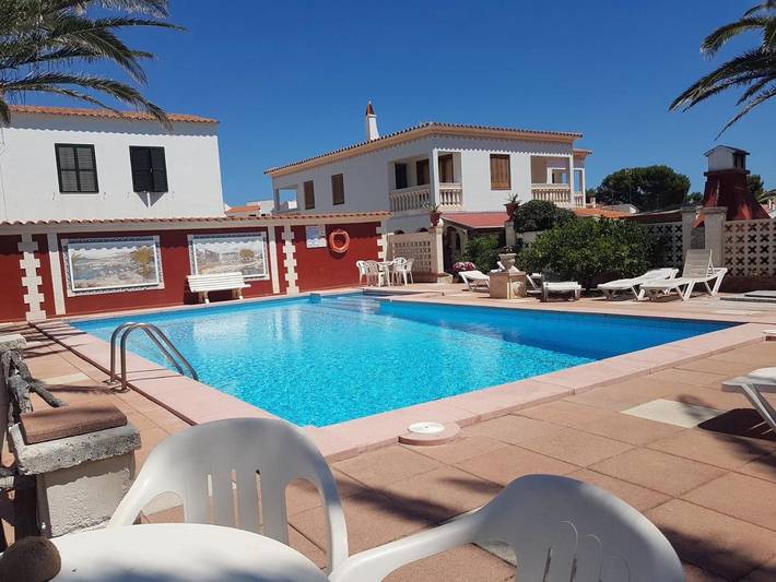 Ferienwohnung für 7 Personen, mit Garten und Ausblick sowie Pool, mit Haustier - 1