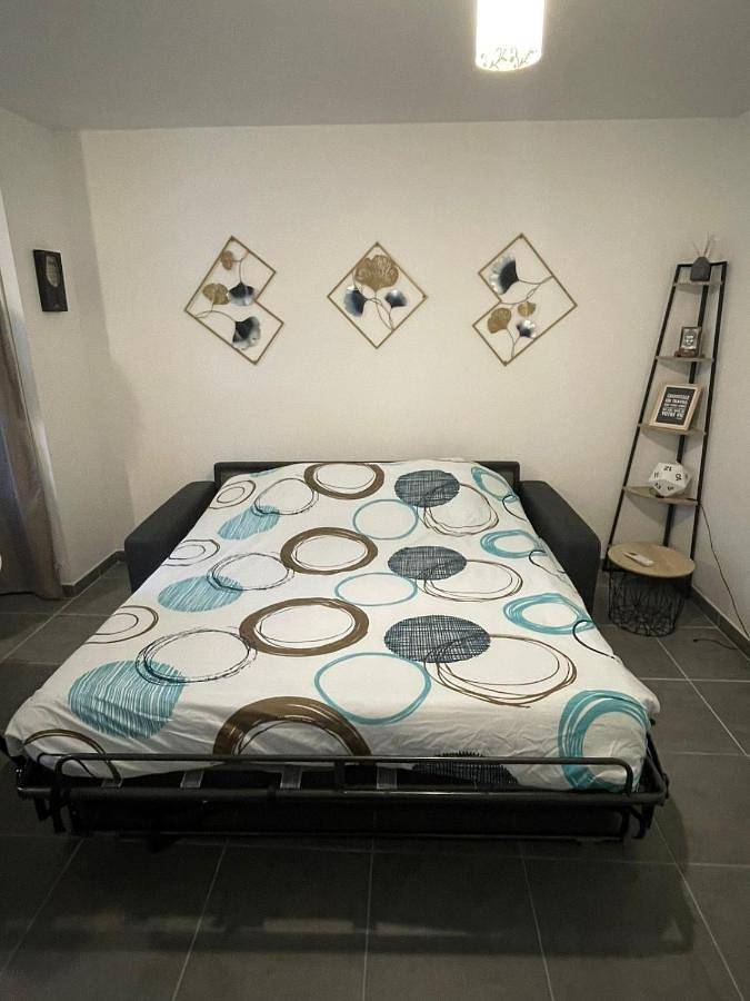 Gîte pour 4 personnes, avec jardin à Livron-sur-Drôme