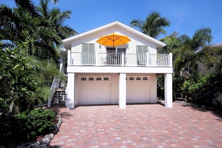 Apartamento para 8 personas, con piscina además de vistas y jardín en Fort Myers Beach