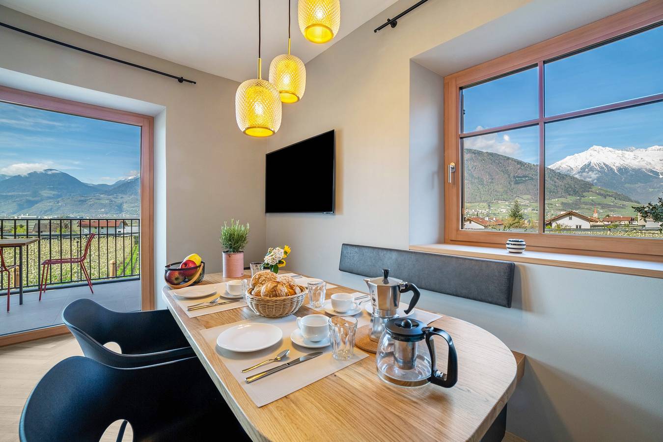 Ganze Wohnung, Ferienwohnung 'Villa Rosa Unterschöberlehof - Anna' mit Bergblick, Wlan und Klimaanlage in Meran, Sarntaler Alpen