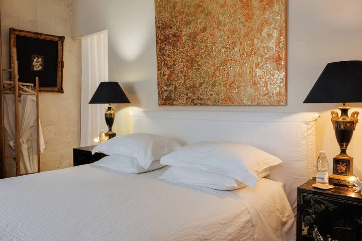 Guest Room “Echoppe 33 - Bègles, Bordeaux” with Private Terrace, Wi-Fi, and Air Conditioning in Bègles, Bordeaux region