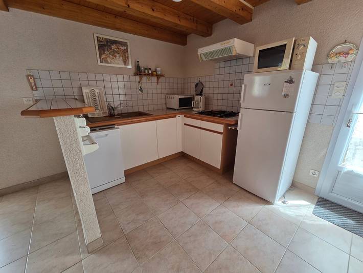Location de vacances pour 6 personnes, avec jardin et terrasse dans Plage Sainte-Anne - 3