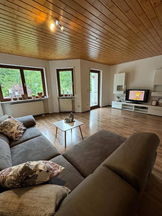 Ferienwohnung für 7 Personen, mit Balkon und Terrasse in Birkenau