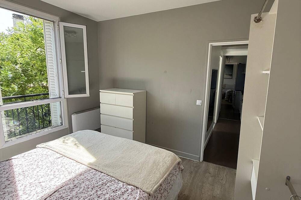 Ganze Wohnung, Spacious 3-room apartment for 5 people, near Paris and its surroundings in Asnières-sur-Seine, Hauts-de-Seine